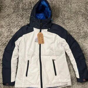 NWT Avalanche Women’s 3 in 1 Ski Jacket With Inner Puffer Vest